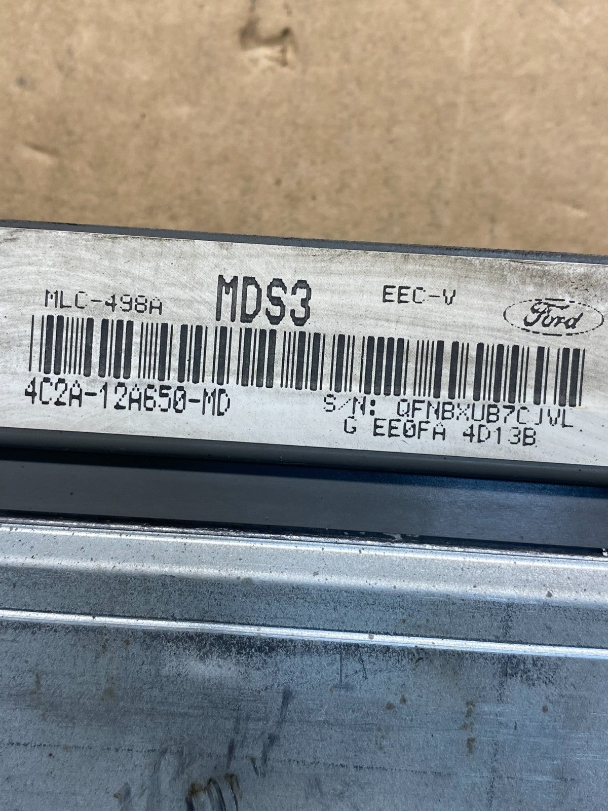 2004 Ford Van E250 4.6L Engine Control Module Unit ECU AE7437 DW2