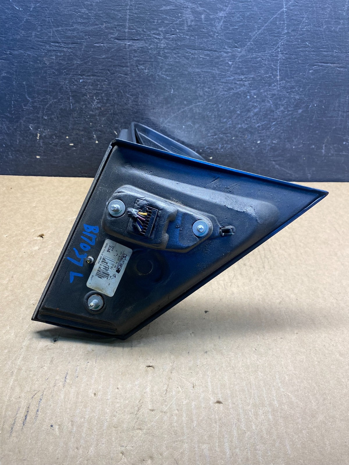 2009 to 2011 Ford Edge Left LH Side View Door Mirror AG6059 DG4