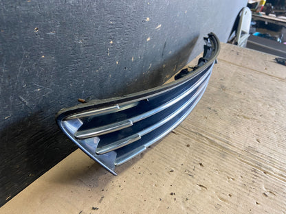 2002 to 2004 Lexus ES330 ES300 Front Upper Grill Grille P8638 DG2
