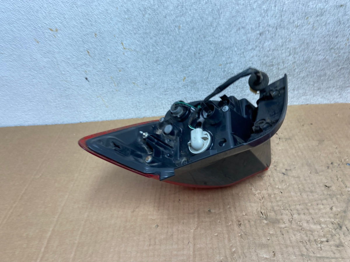 2011 to 2019 Mitsubishi Outlander Sport Left LH Side Tail Light AI5419 LK4