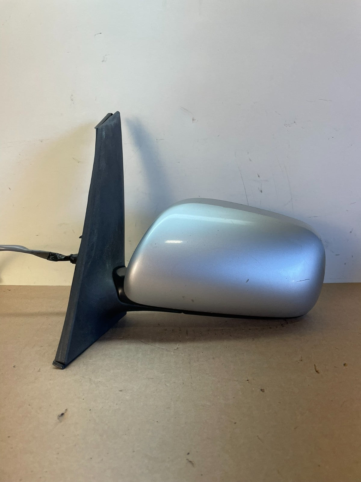 2004 to 2009 Toyota Prius Left Driver Side View Door Mirror AI0862 DG0
