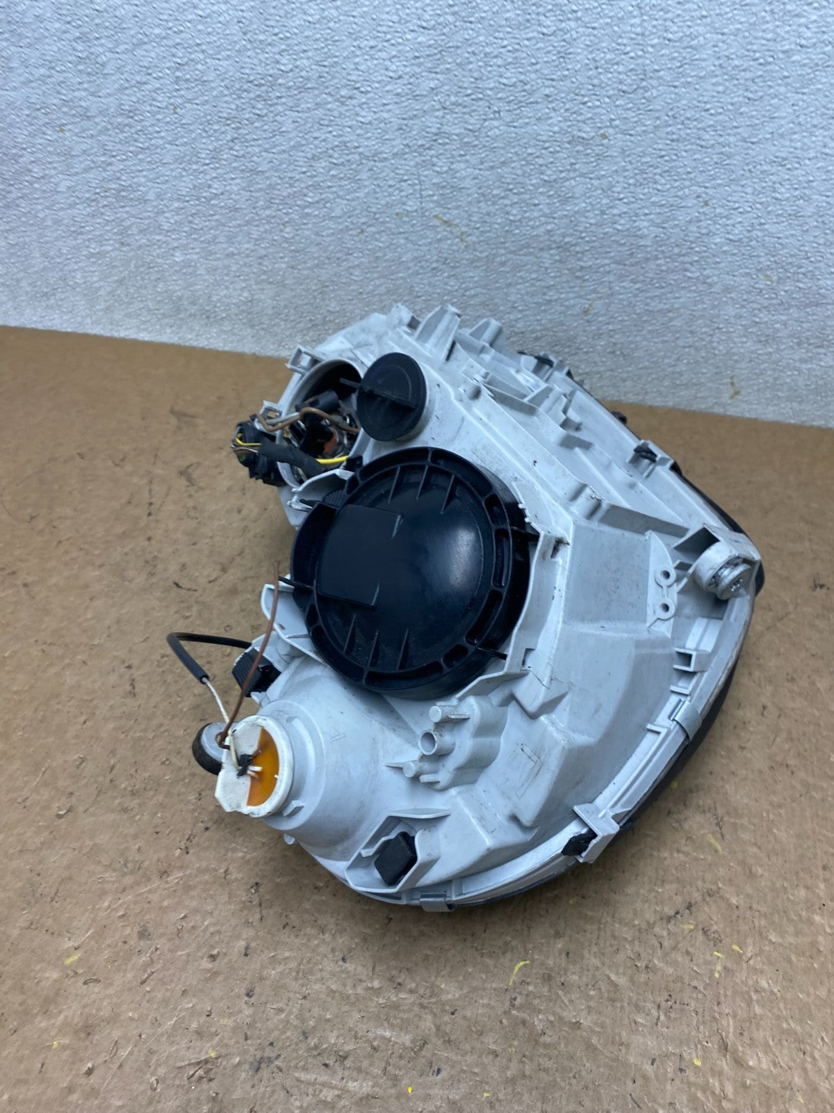 2001-2004 Mercedes-Benz C Class Halogen Left Driver Headlight DEPO T0680 DW8