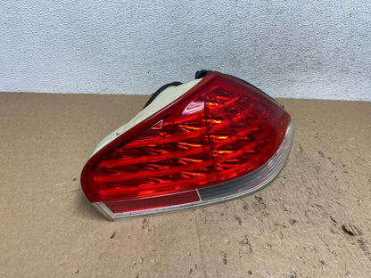 2004-2007 BMW 6 Series 650i 645i Left Driver Lh Side Tail Light AG1397 LK2
