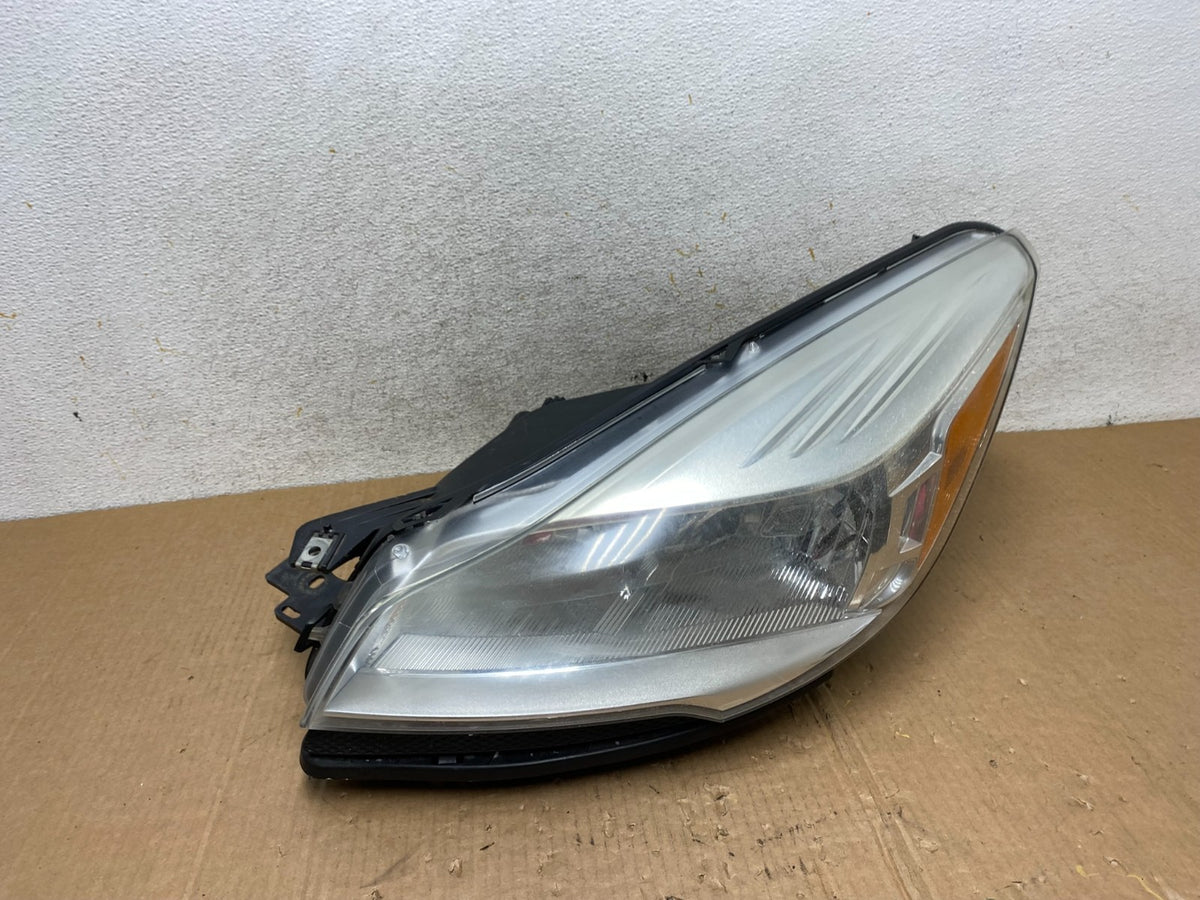 2013 - 2016 Ford Escape Headlight Left Driver Lh Side Halogen AI4755 DW2
