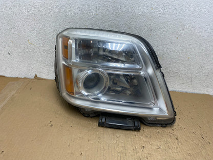 2010 to 2015 GMC Terrain Halogen Passenger Right Rh Side Headlight AH2869 DW0
