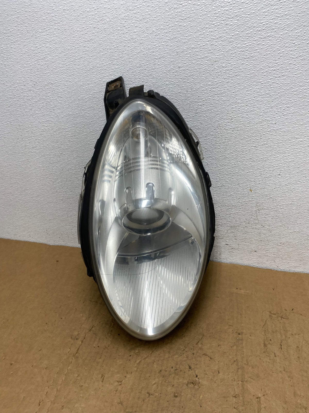 Halogen 2006 - 2010 Mercedes W251 R-Class Left Driver LH Headlight AD1365 DW0