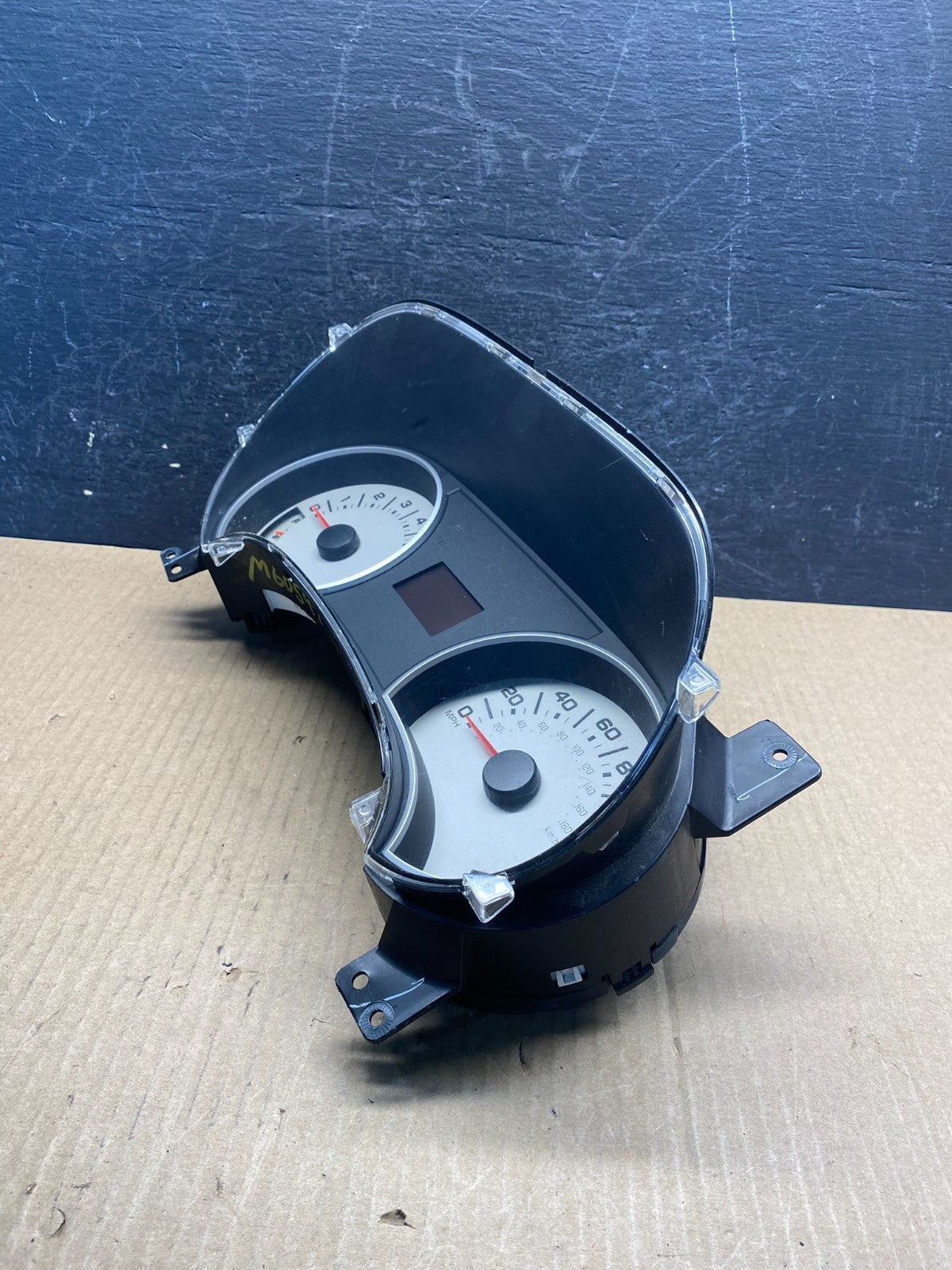 2006 Ford Explorer Speedometer Cluster Gauge AG3957 DW2