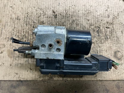 2007 Ford E-150 E-250 E-350 ABS Anti-Lock Brake Pump Module P28042