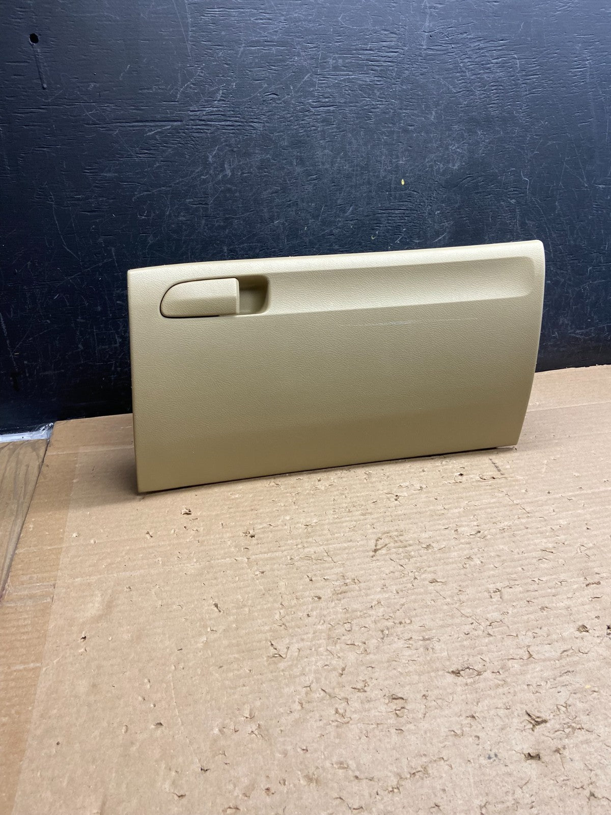 2006 - 2011 Honda Civic Front Right Passenger Storage Glove Box AG8509 DG0
