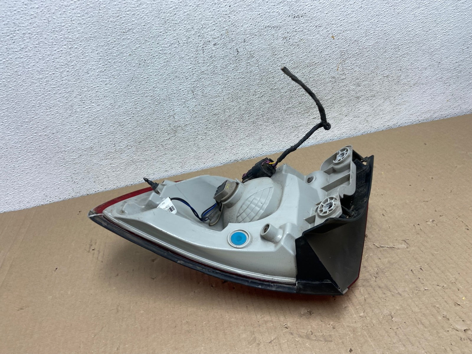 2008 to 2012 Buick Enclave Left Driver Side Lh Tail Light AE9606 LK4
