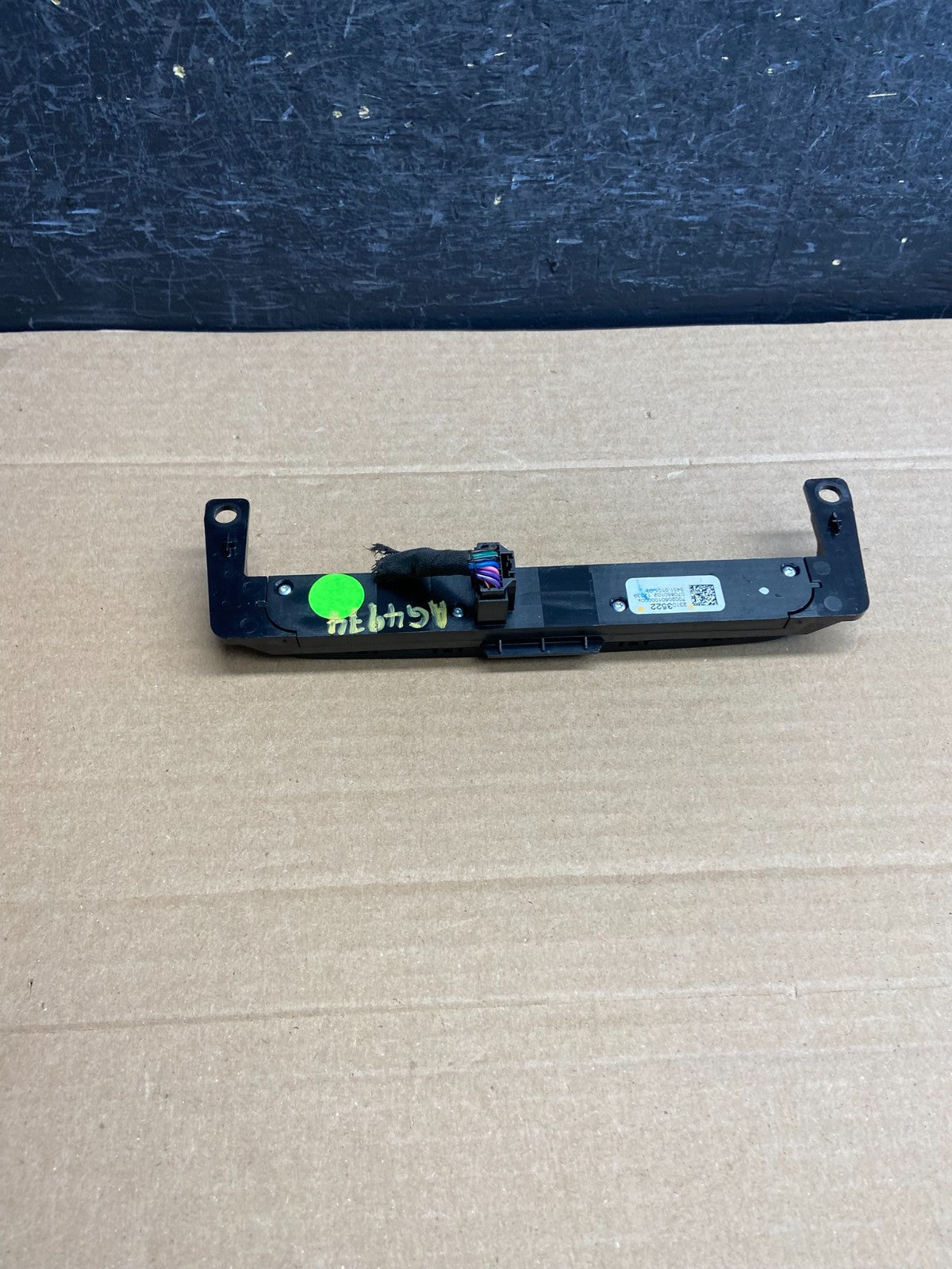 2013 - 2017 Buick Enclave Center Dash Hazard Waring Multi Switch AG4974 DG3