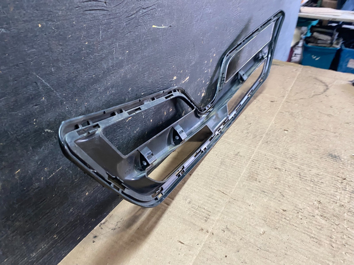 2010 to 2011 Toyota Camry Hybrid Front Upper Grill Grille U6362 DG7
