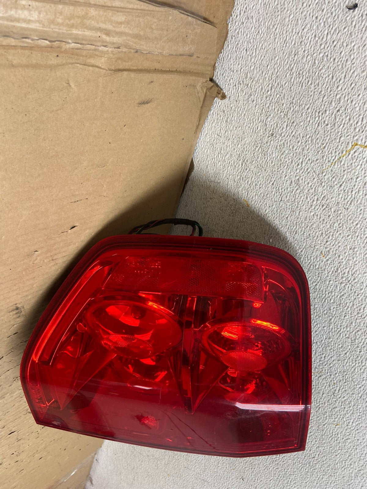 2003 2004 2005 Honda Pilot Left Driver LH Side Tail Light AH2890 LK1