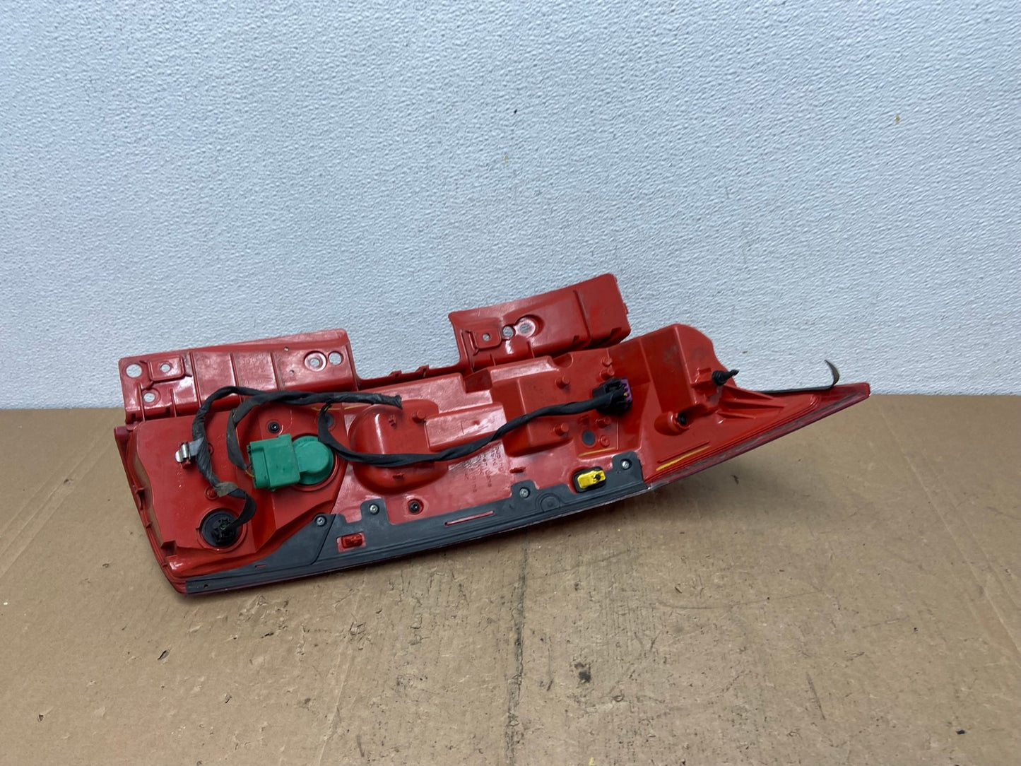 2010 to 2016 Cadillac Srx Left Driver Lh Side Tail Light AC7289 LK6