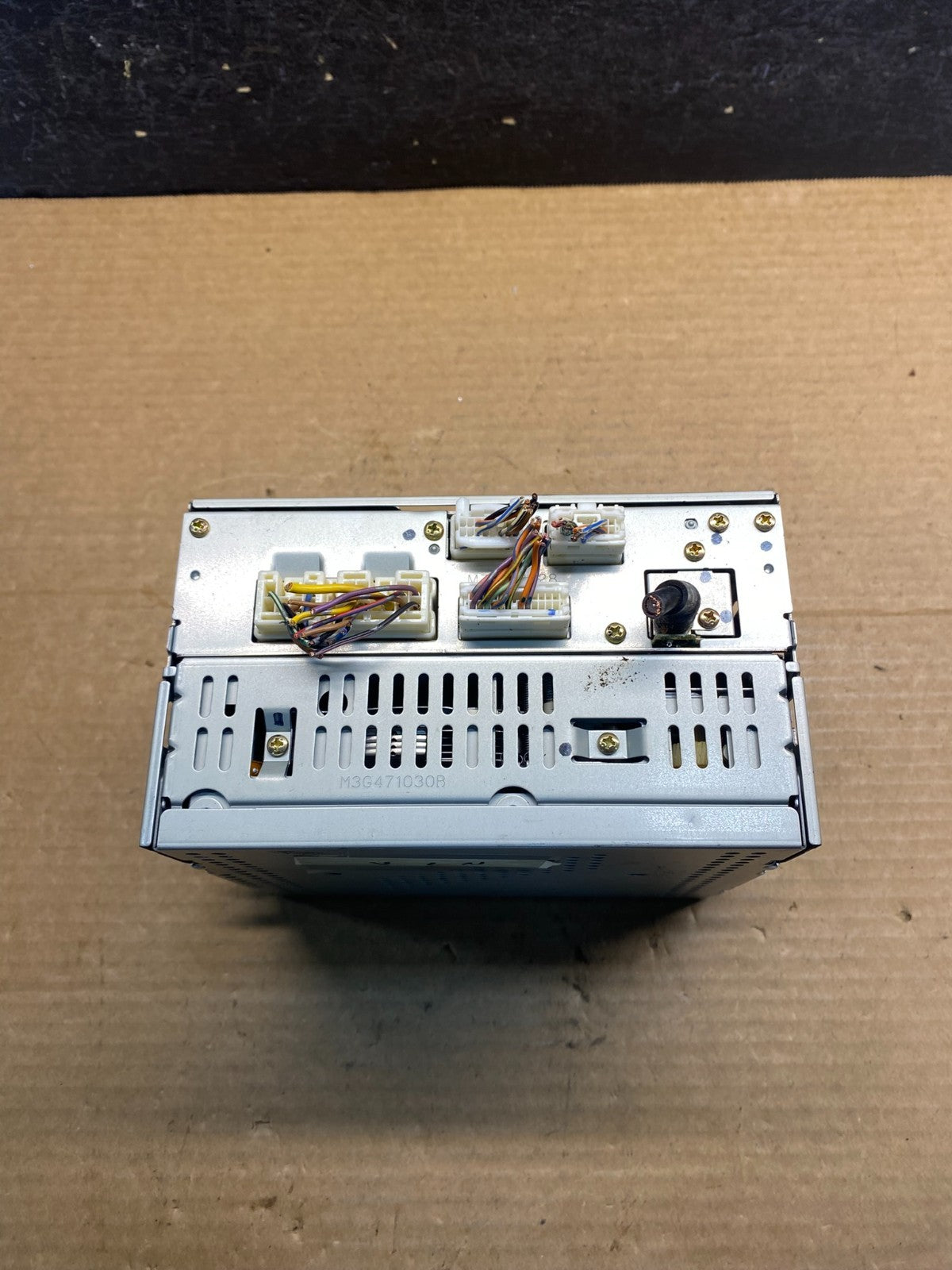 2005 2006 Nissan Armada QX56 Radio Stereo Audio CD Player Receiver AF7822 DG5
