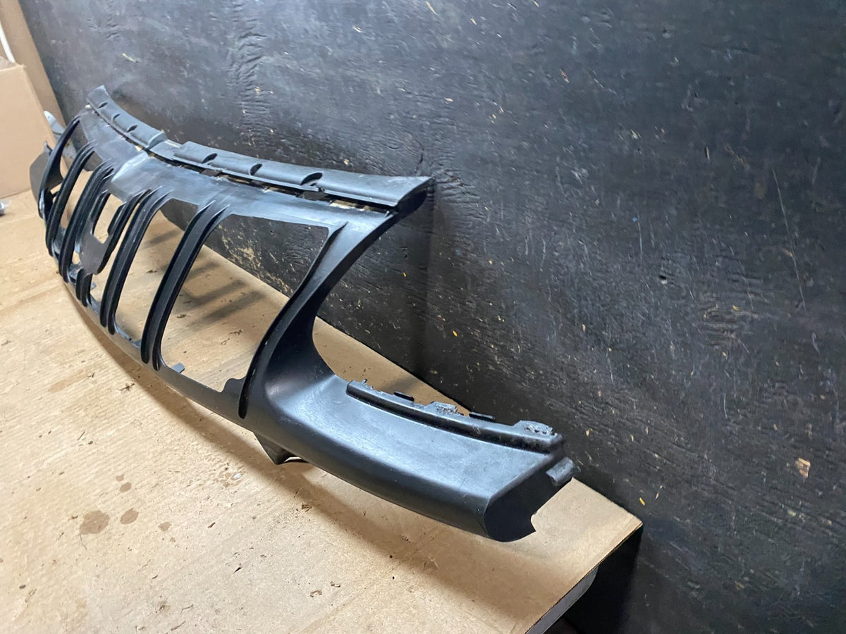2008 to 2010 Porsche Cayenne Front Under Bumper Garnish 7L5853915 U0275 PS1