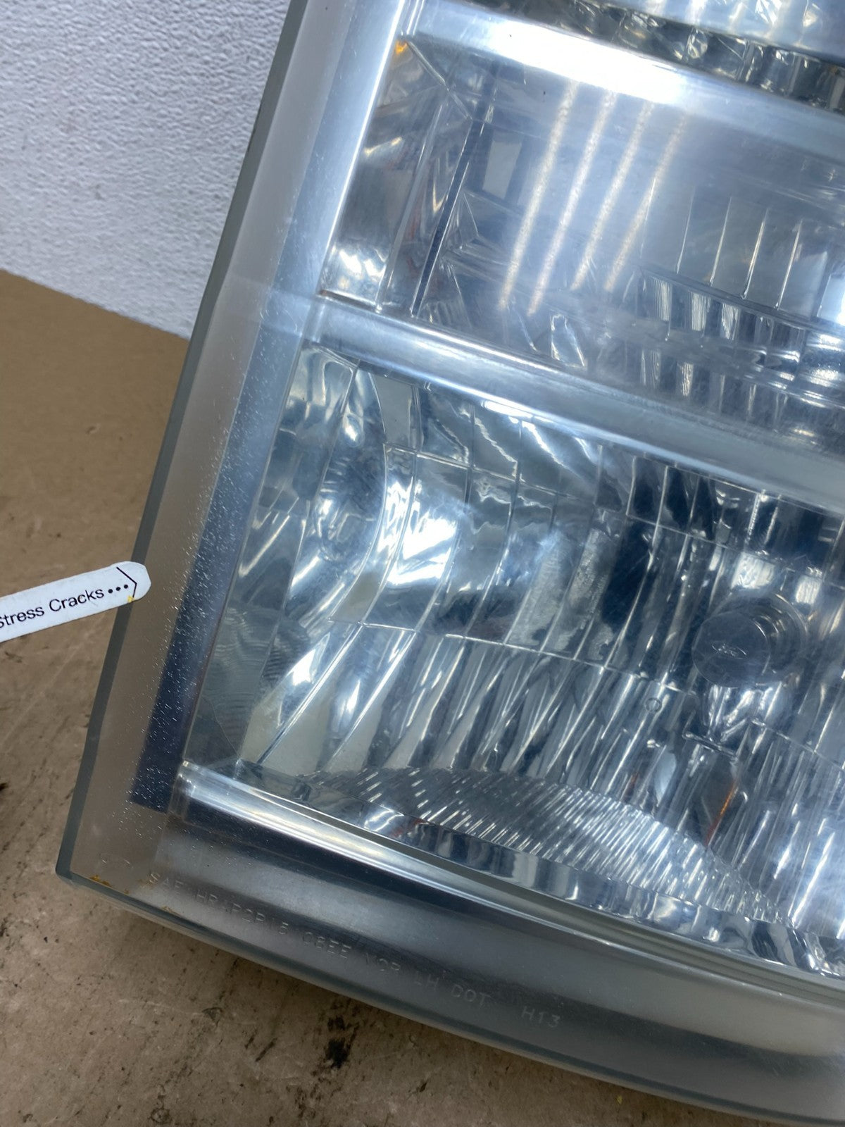 2008-2014 Ford Econoline E150 E250 E350 Left Driver LH Headlight AC5875 DW4