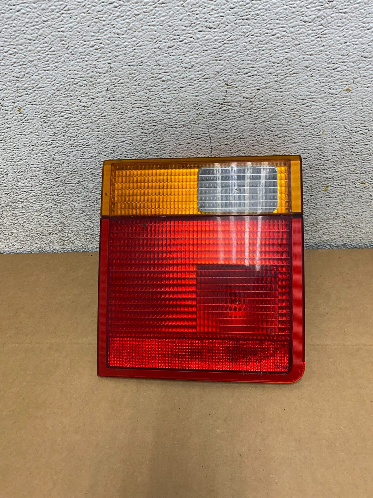 1995 to 1999 Range Rover P38 Left Driver LH Side Inner Tail Light N4588 DW0