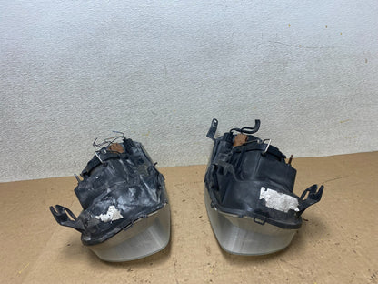 2005 to 2007 Ford Escape Headlights Left+Right Side Set Halogen W9037 DG16