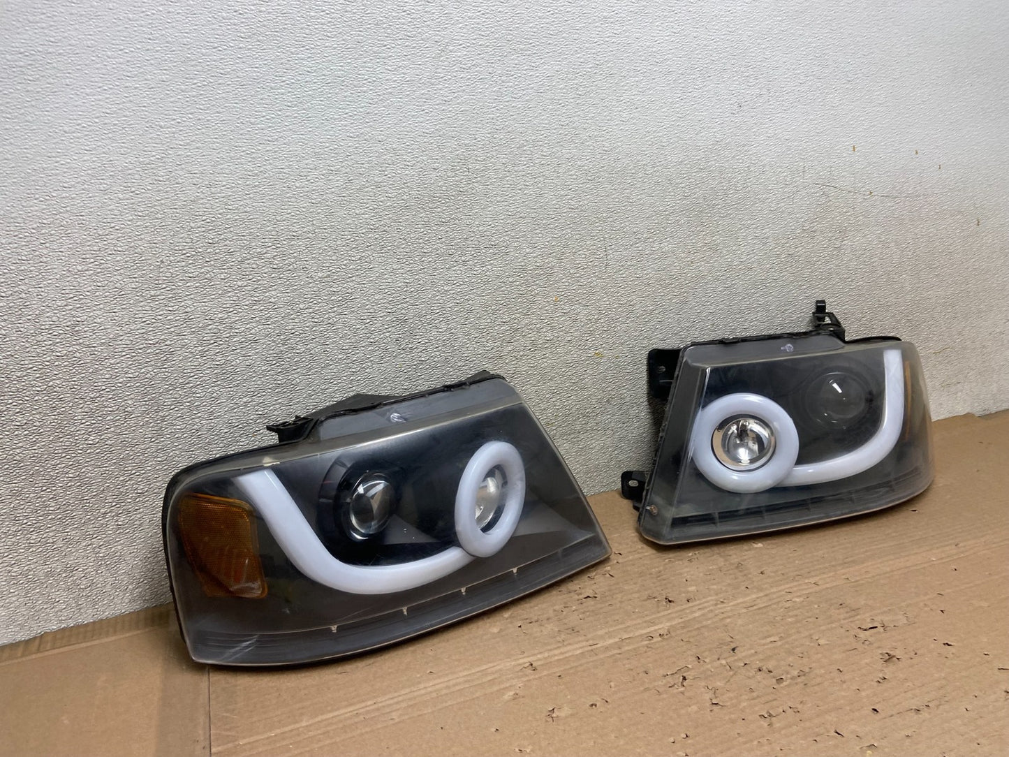 2004 to 2008 Ford F150 F-150 Left+Right Set Side LED Headlights ab1143 DG2
