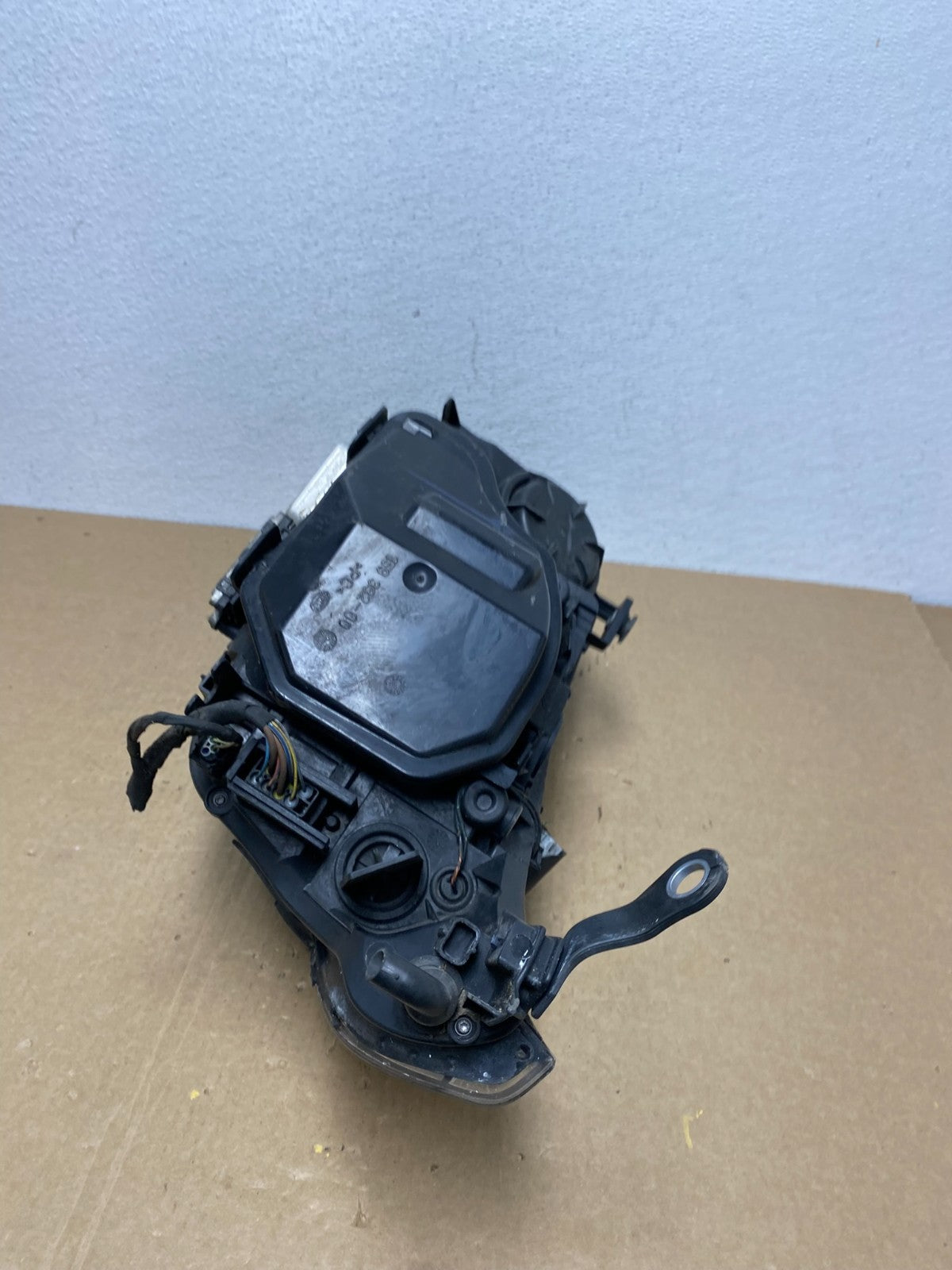 2004 to 2007 BMW 525i 5 Series Headlight Right Passenger Xenon AFS AC1086 DW5