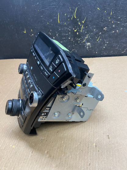 2007 to 2009 Acura Mdx Radio Stereo 6 CD Player Climate Control Pan OEM X6589 DG4