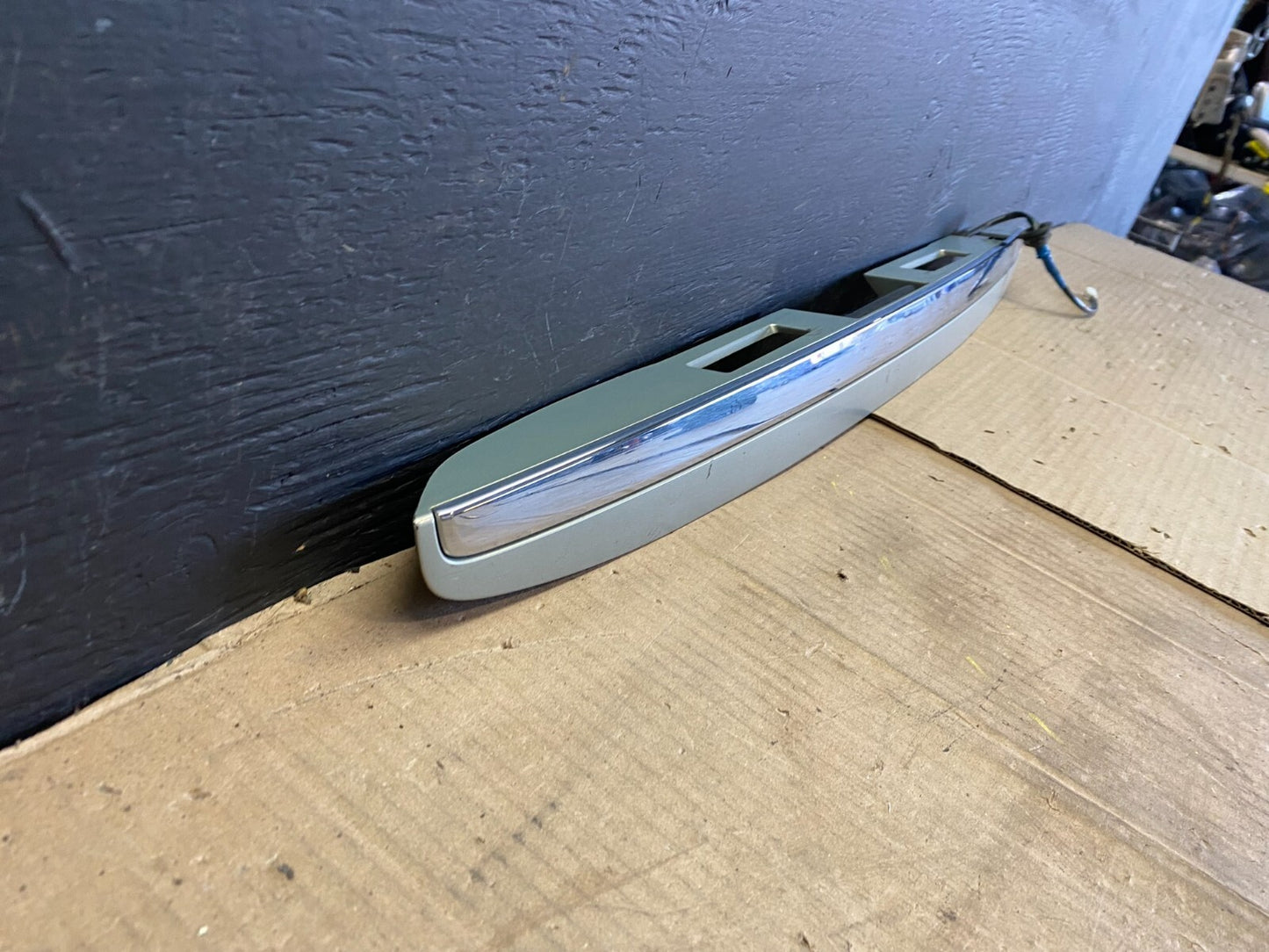 2006 - 2008 Lexus RX400h Tailgate Liftgate Handle License Plate Light E3465 Oem2
