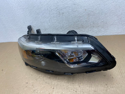2016 - 2018 Chevrolet Malibu Right Passenger RH Halogen Headlight AF2825 DW1