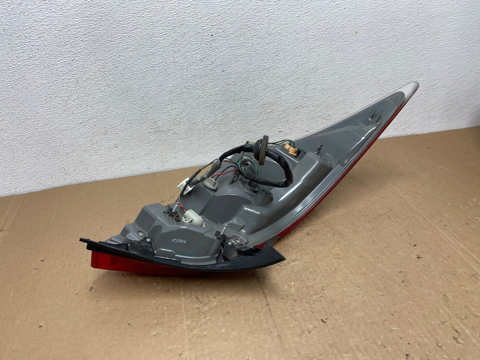 2009 2010 2011 Nissan Maxima Right Passenger RH Side Tail light AC5908 LK3