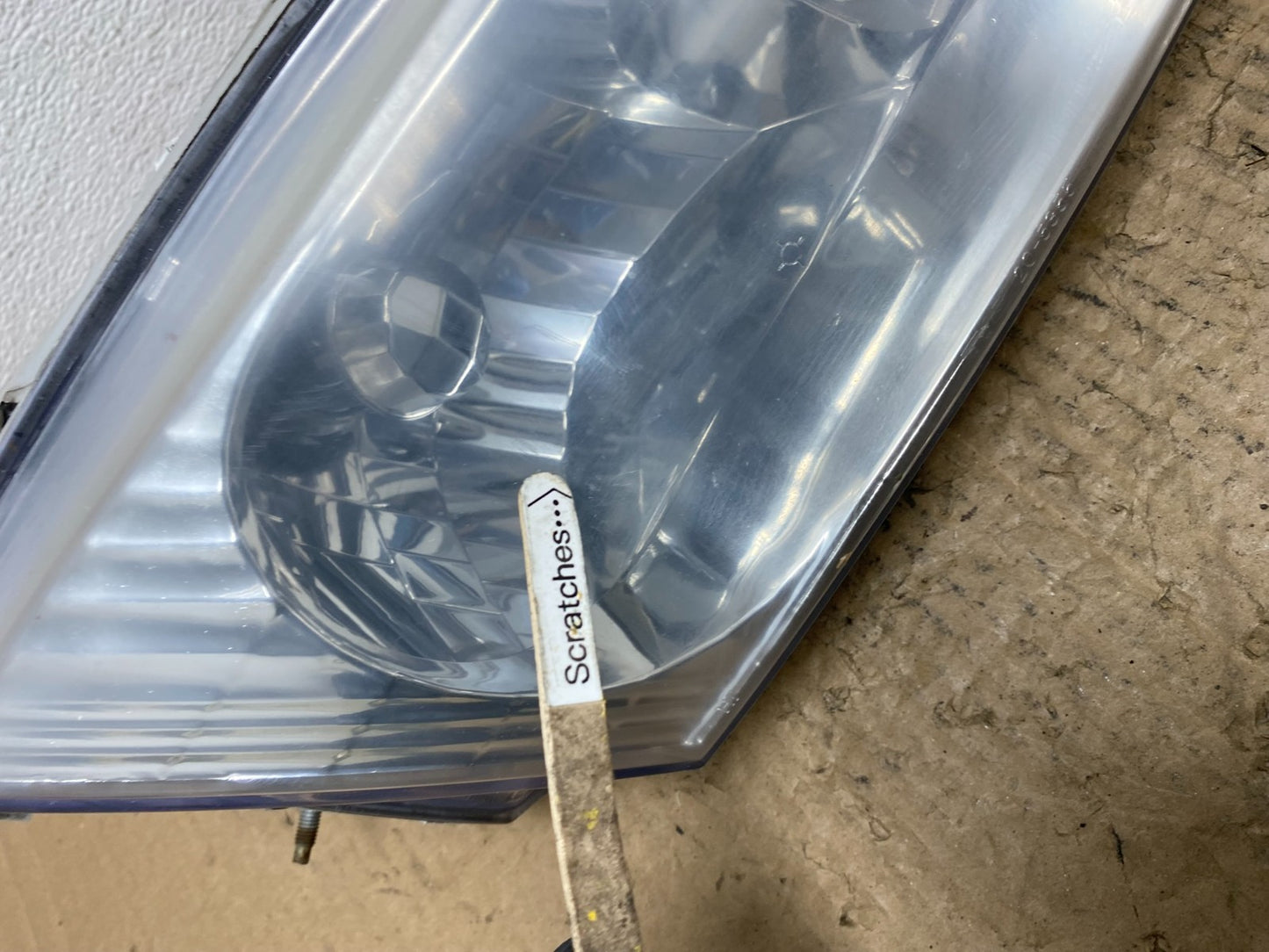 1997-2001 Lexus Es300 Right Passenger RH Headlight Halogen Oem AC4135 DW3
