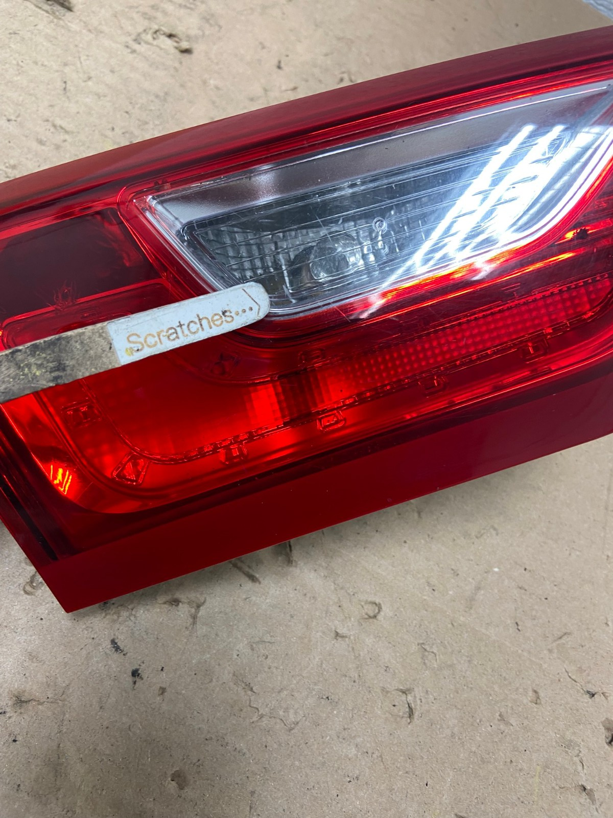 2016 - 2019 Chevrolet Malibu Left Driver LH Inner Tail Light AI1089 LK3