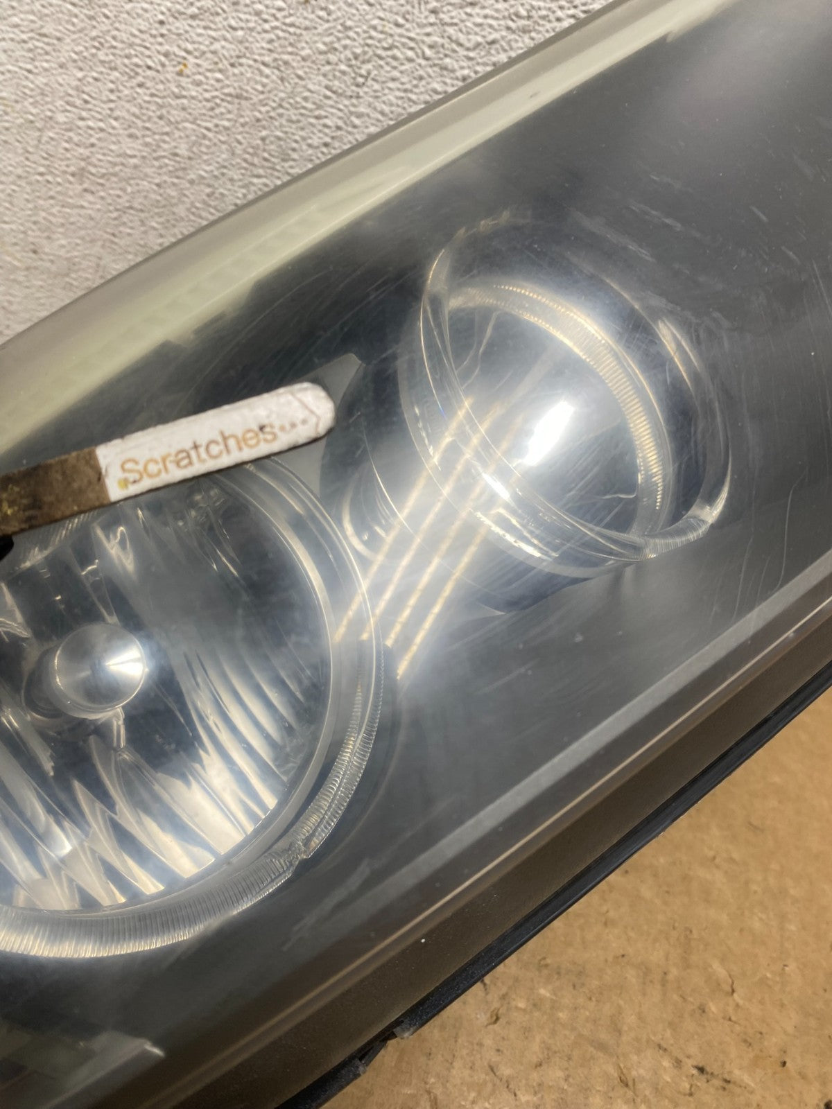 2009-2011 BMW 3 Series 328i 4/D Sedan Headlight Halogen Right Passenger AI34913