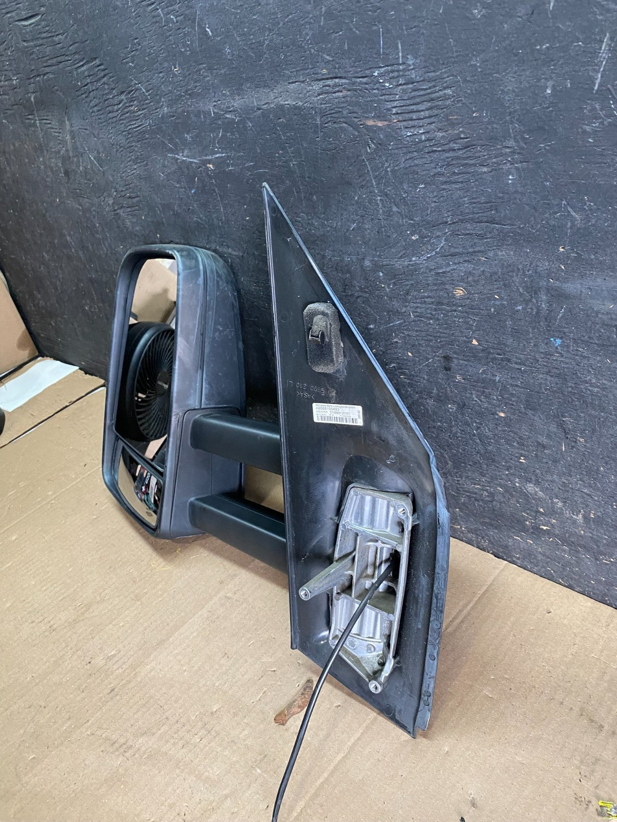 2007 to 2018 Mercedes-Benz Sprinter Left Driver Side View Door Mirror Q5402 DG11