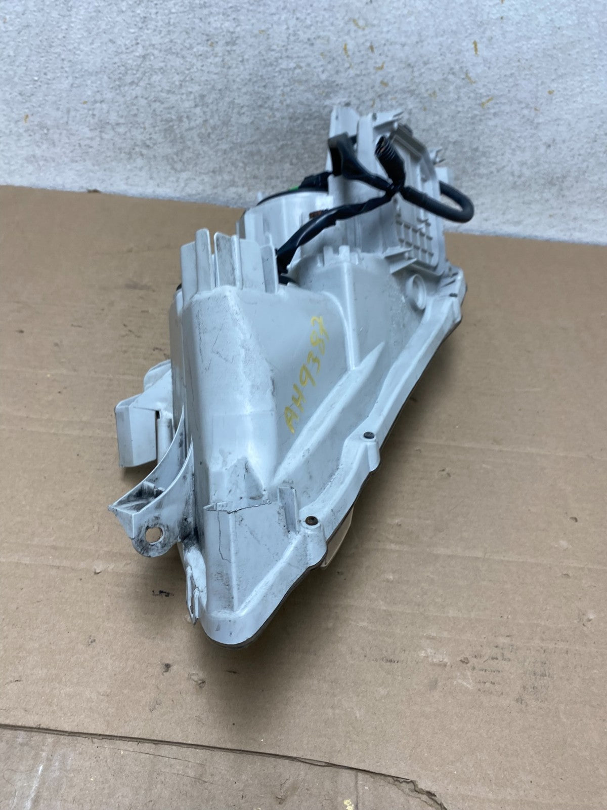 2007 - 2009 Toyota Camry Halogen Right Passenger Headlight AH9387 DW9