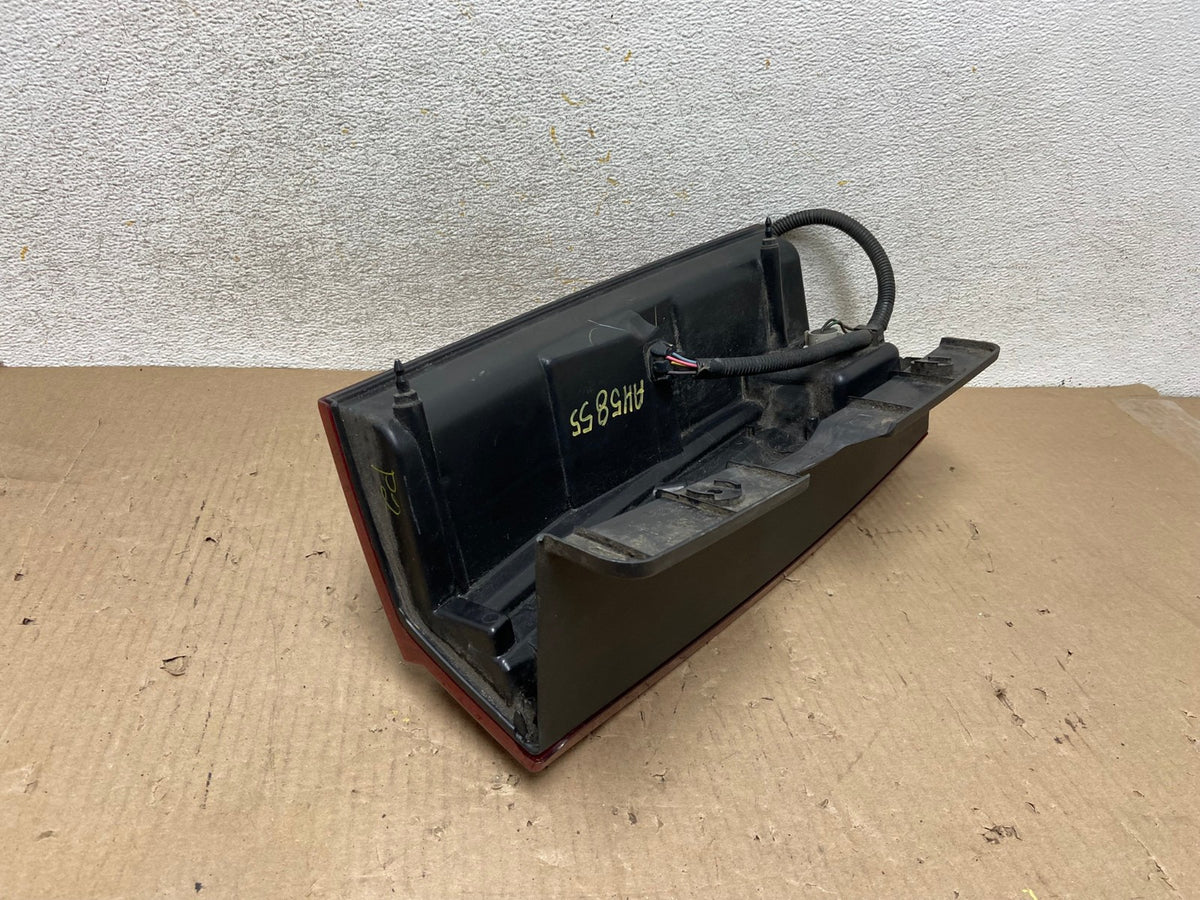 2007 to 2014 Cadillac Escalade Left Driver LH Side Tail Light AH5855 LK5