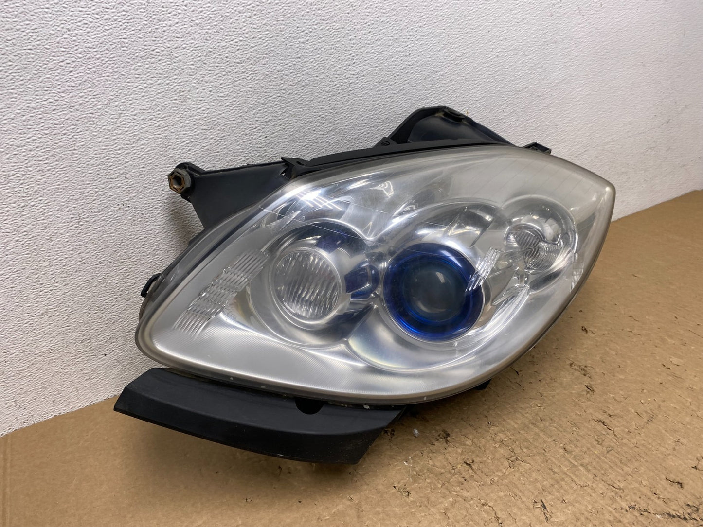 2008-2012 Buick Enclave Left Driver Headlight Xenon Hid One Ballast AF8338 DW2