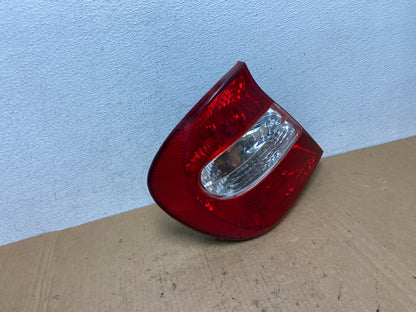 2002 2003 2004 Toyota Camry Left Driver LH Side Tail Light AD3184 LK2