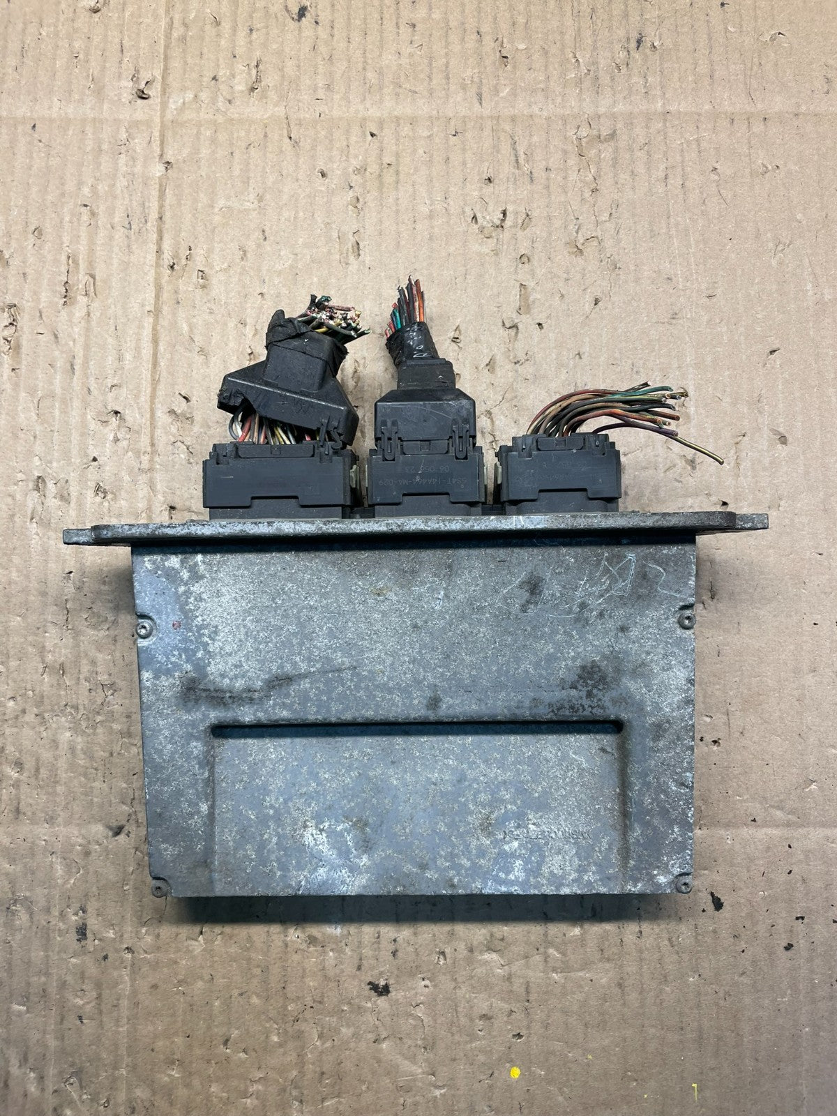2006 Ford E250 E350 5.4L Engine Control ECU Computer 6C2A-12A650-ADA S2433 DG0