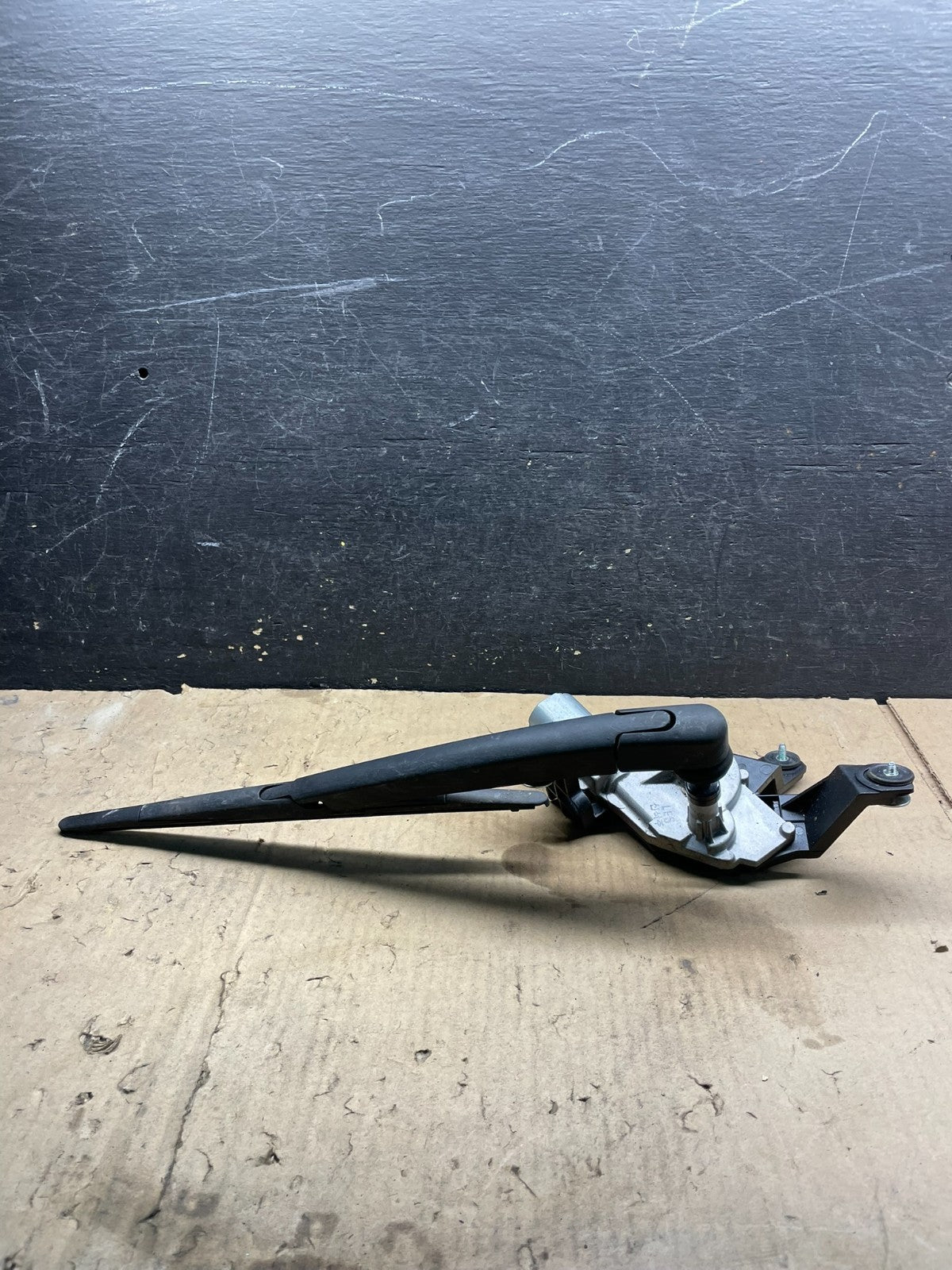 2015-2021 Kia Sedona Entourage Rear Glass Windshield Wiper Motor Y4171 DG3