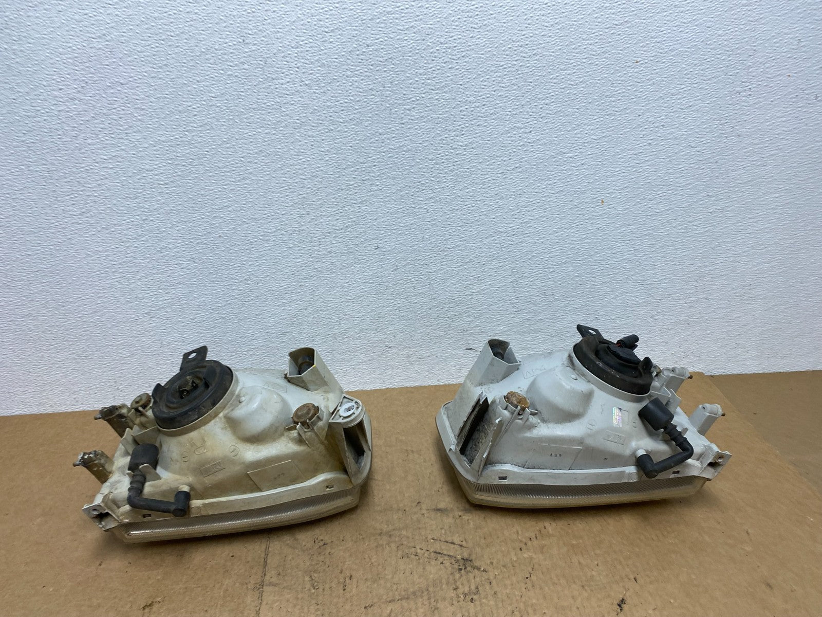 1999-2004 Nissan Pathfinder Left+Right Side Set Halogen Headlights Oem AC3402 DW8