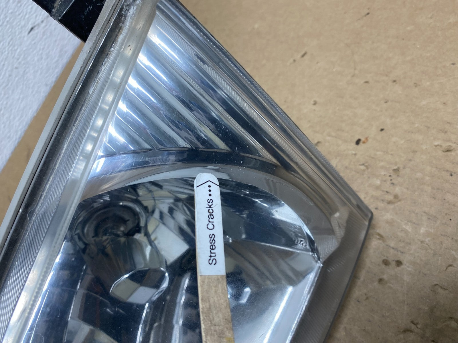 2001 2002 2003 Toyota Sienna Left Driver Lh Side Headlight Halogen TYC AC1215 DW4