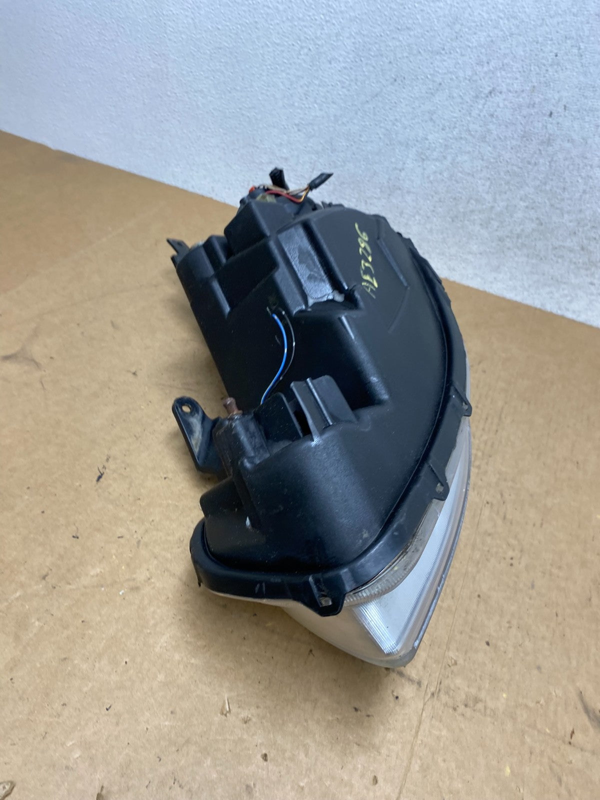 2007-2013 Suzuki SX4 Right Passenger RH Side Halogen Headlight AE3286 DW10