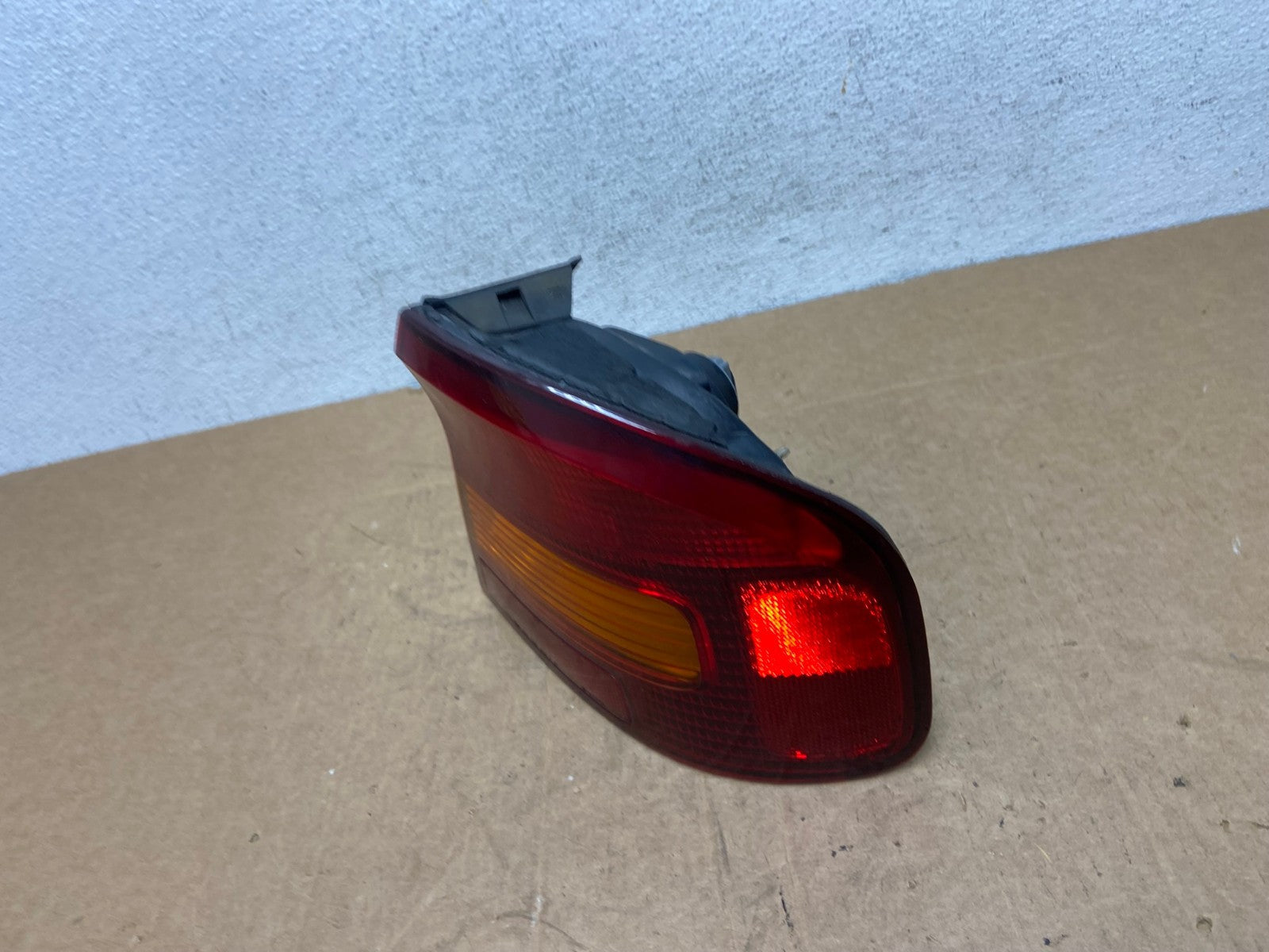 2000 to 2004 Subaru Legacy Right Passenger Rh Side Tail Light AD6178 LK1