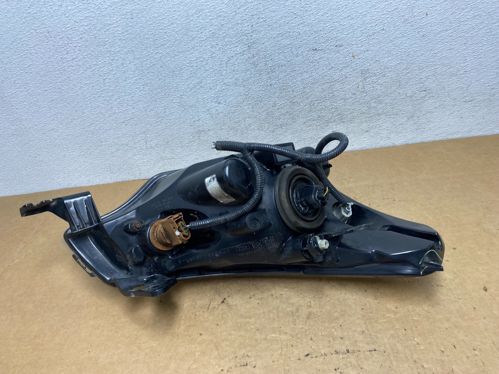 2008 2009 2010 2011 Ford Focus Left Driver Lh Headlight Halogen AD5234 DW8