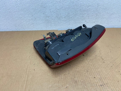 1999 - 2004 Jeep Grand Cherokee WJ Left Driver Lh Tail Light AD0907 LK5