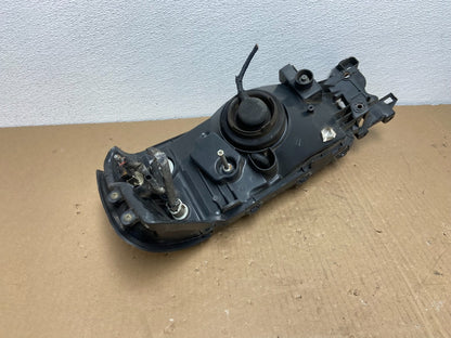 2003 2004 Subaru Forester Right RH Side Headlight Halogen AB6542 DW4