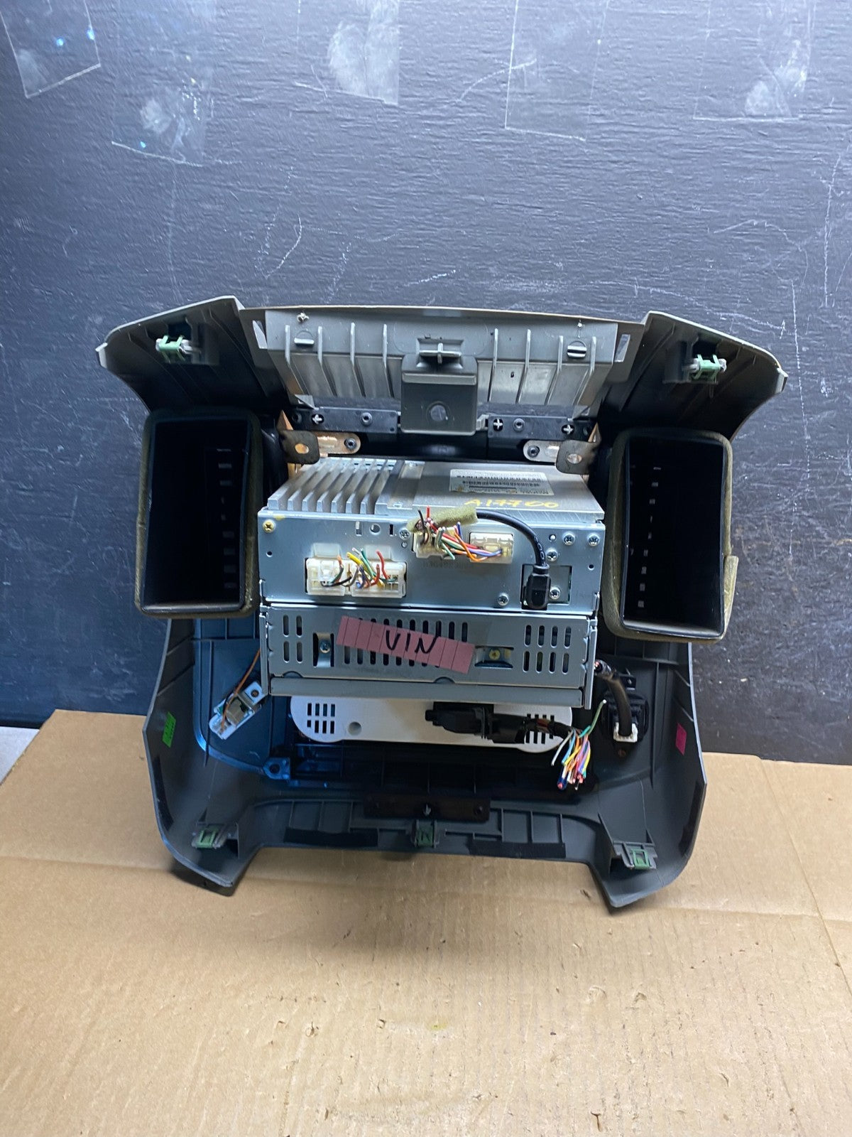 2009-2012 Nissan Frontier Xterra Radio Climate Control Bezel Center AI7700 DG5
