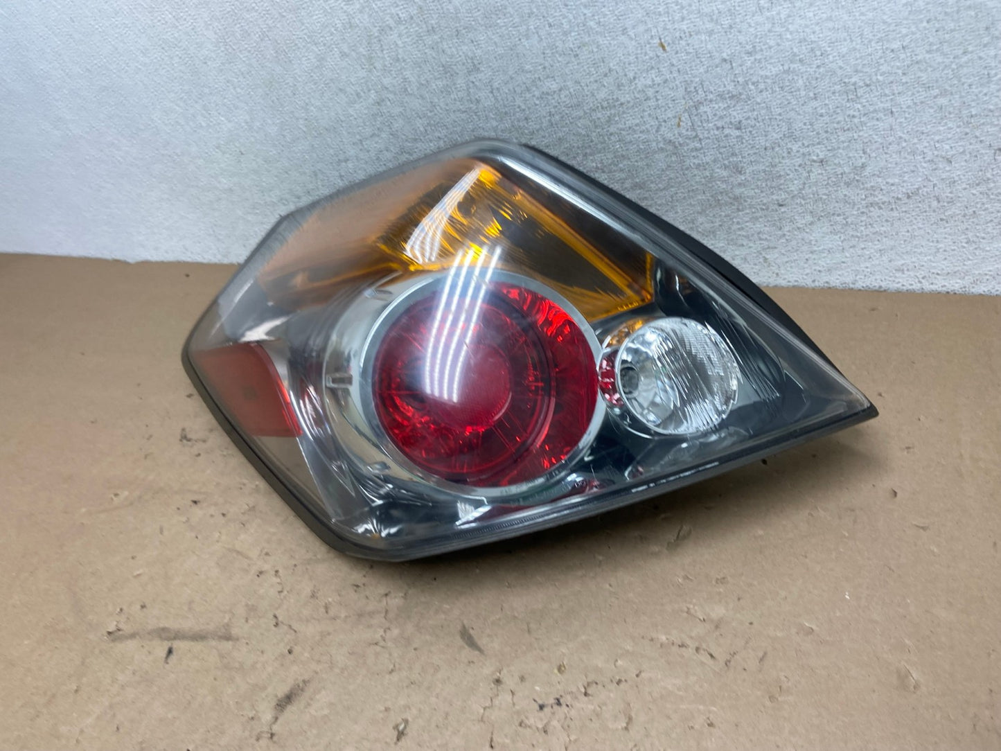 2007 to 2012 Nissan Altima Left Driver Lh Side Tail Light AG4299 LK1