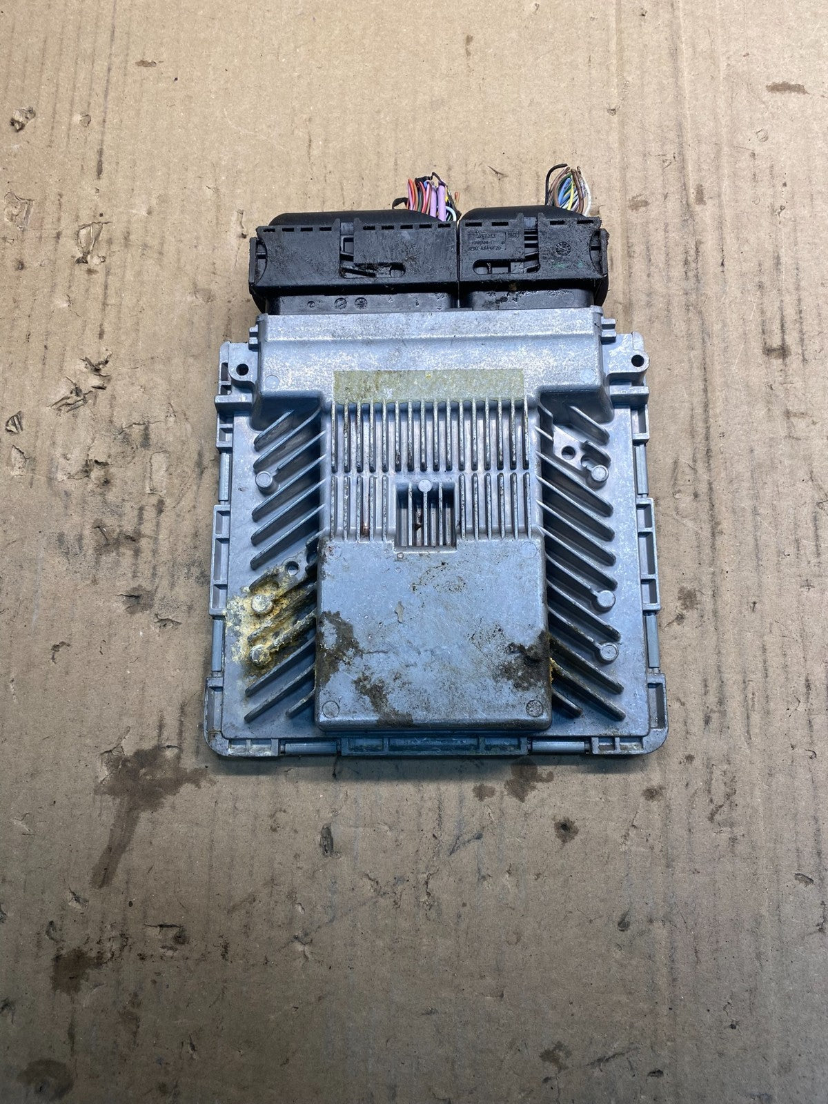 2009 2012 Audi Q5 Engine Control Module Computer ECU ECM 8R0907559A ac2362 DG1