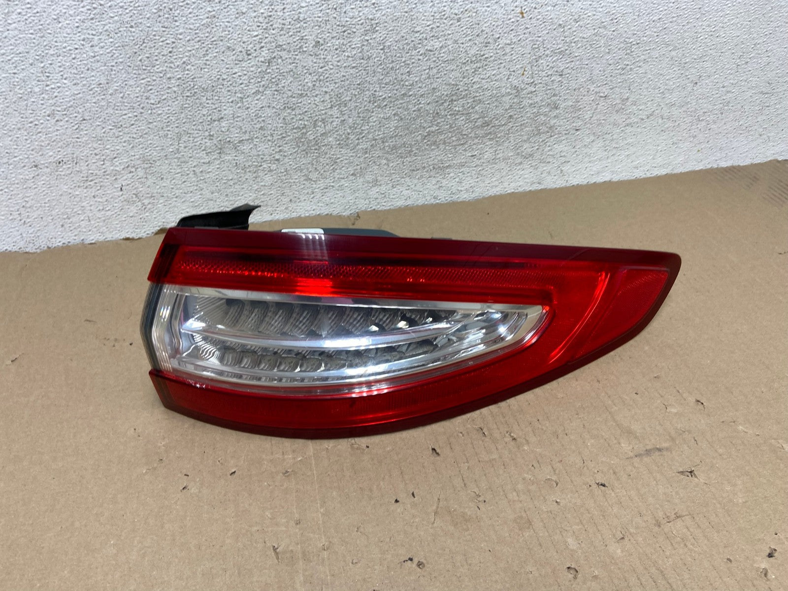 2013 to 2016 Ford Fusion Right Passenger RH Side Tail Light AG6872 LK0